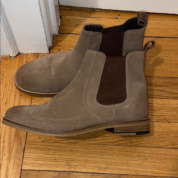 Men’s sz 8 Chelsea boots - Picture 1 of 3
